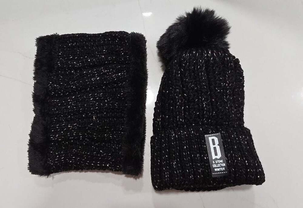 knit beanie with a faux-fur pom-pom and a matching neck gaiter scarf set